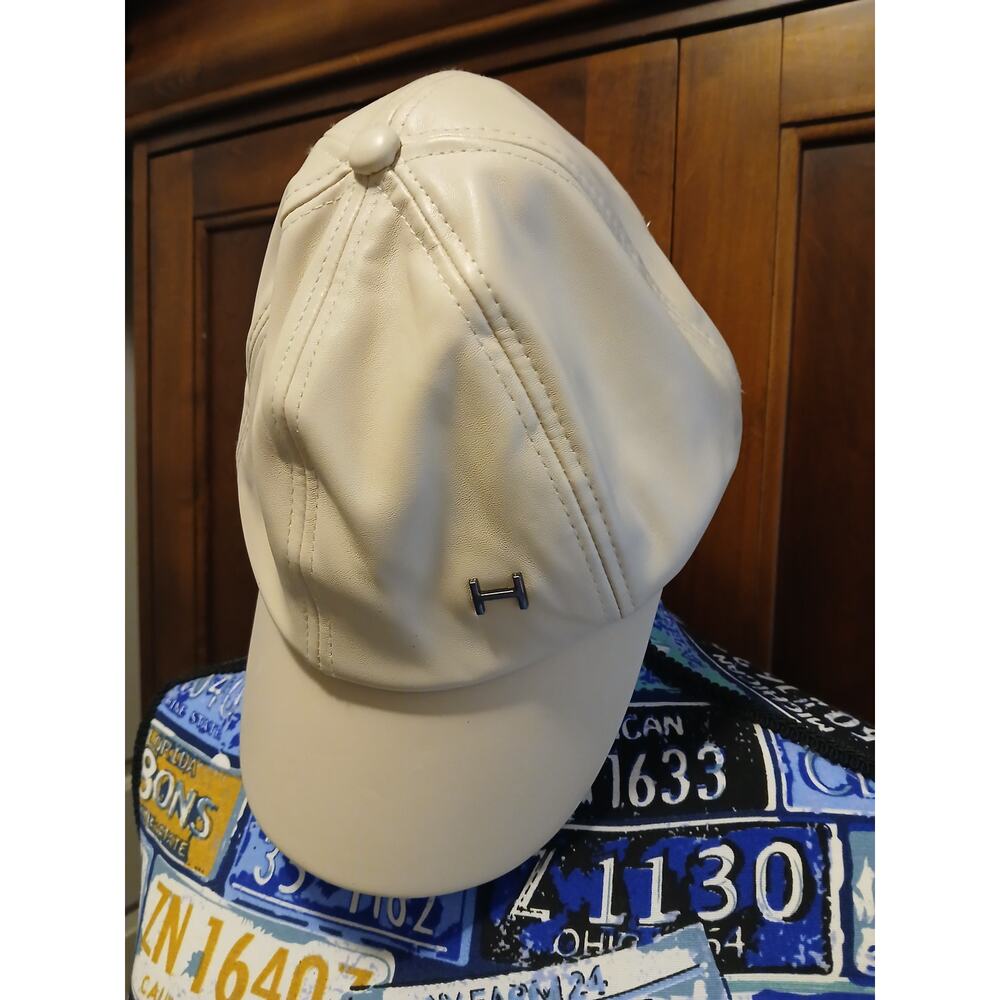 HERMES (imitation) faux leather women's hat TAN